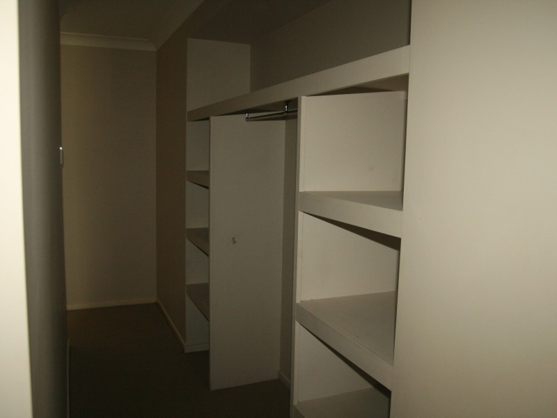 18 Dicarlo Drive, Morayfield QLD 4506