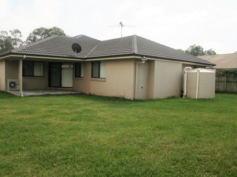 18 Dicarlo Drive, Morayfield QLD 4506