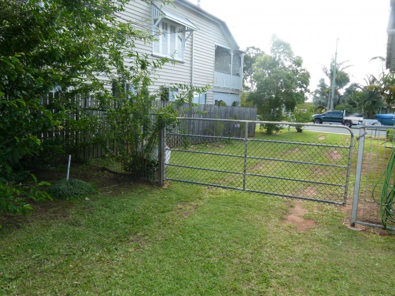 7 Russell Street, Caboolture QLD 4510