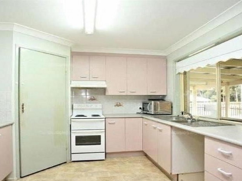24 Crestleigh Court, Morayfield QLD 4506