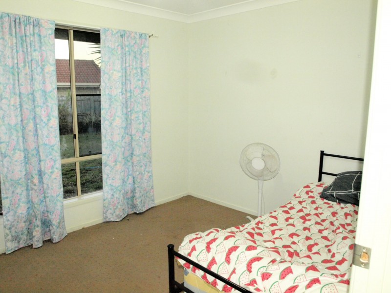 5 Wombat Place, Morayfield QLD 4506