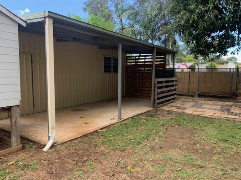 8 Ellis St, Lawnton QLD 4501