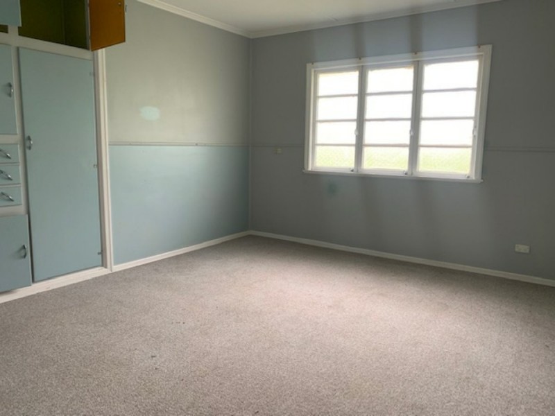 8 Ellis St, Lawnton QLD 4501