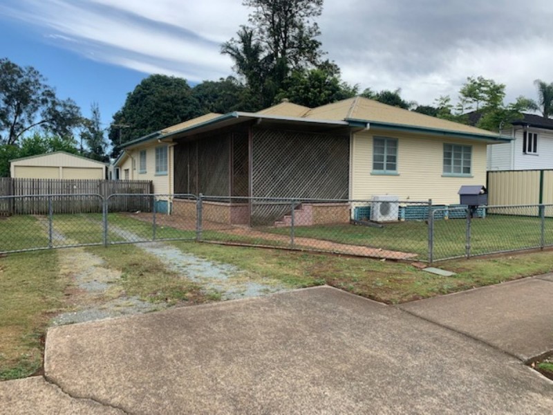 8 Ellis St, Lawnton QLD 4501