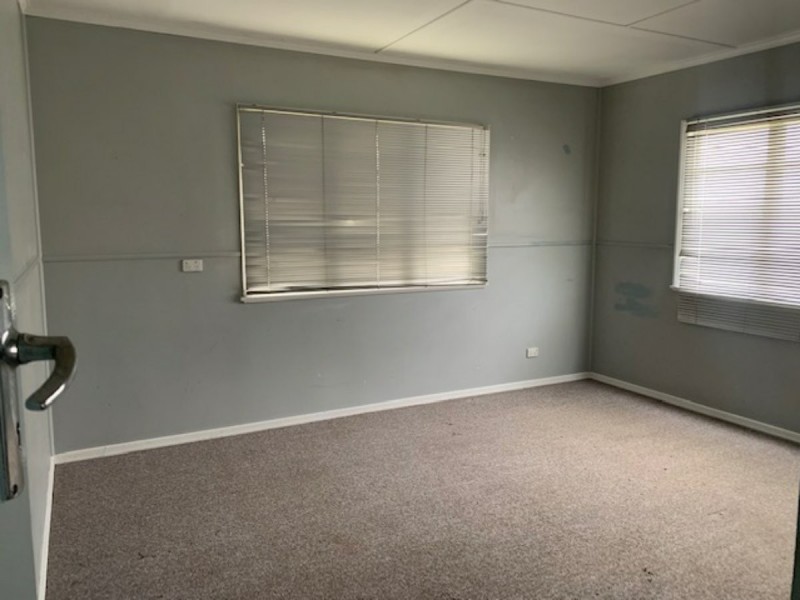 8 Ellis St, Lawnton QLD 4501