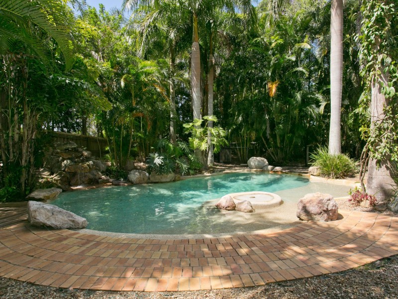 48 Jocelyn Street, Caboolture QLD 4510