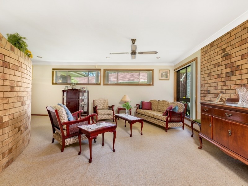 11 Fairway Ct, Caboolture QLD 4510