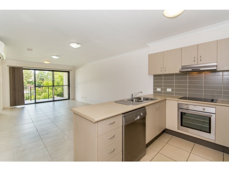 132/26 Edward Street, Caboolture QLD 4510