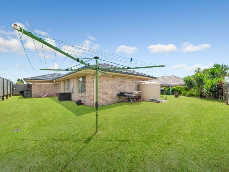 42 Bluejay Circuit, Morayfield QLD 4506