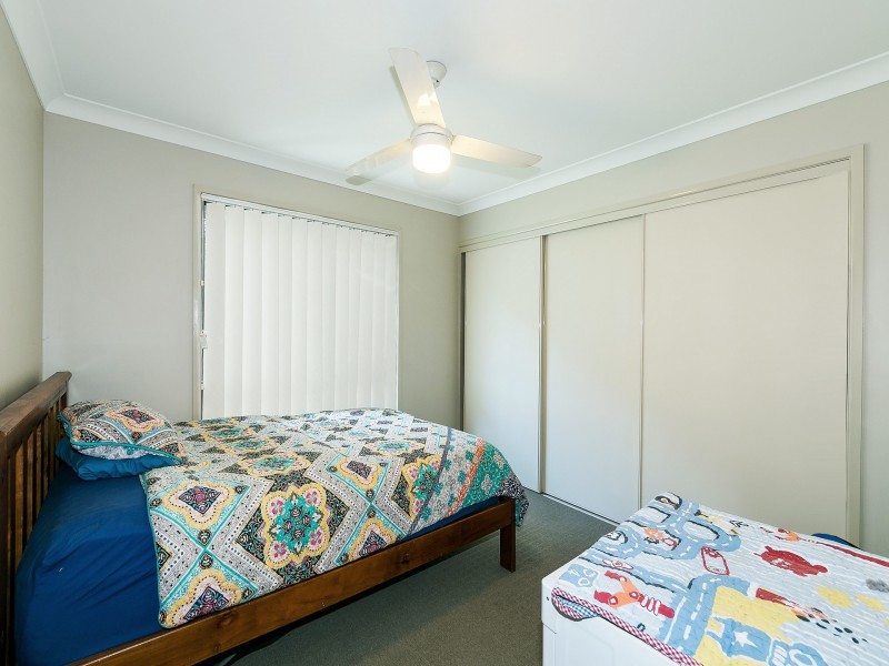 4 Gira Close, Beachmere QLD 4510