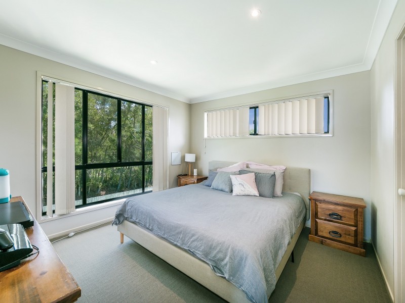 4 Gira Close, Beachmere QLD 4510