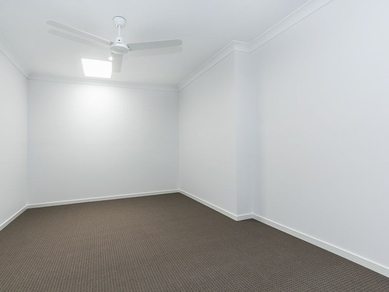 16 Lawrie Court, Caboolture QLD 4510