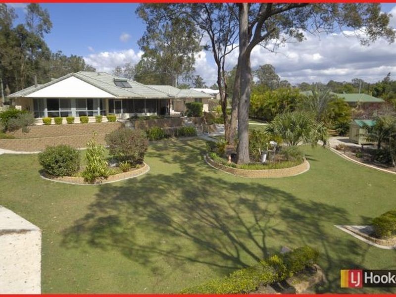 14 Levy Road, Elimbah QLD 4516