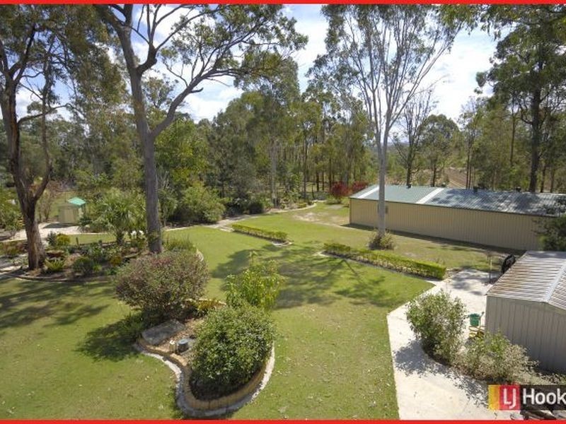 14 Levy Road, Elimbah QLD 4516