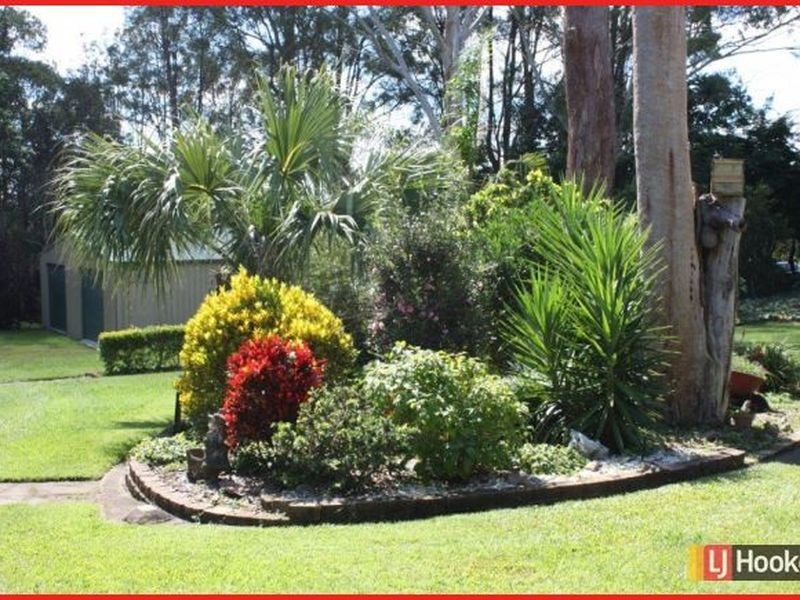 14 Levy Road, Elimbah QLD 4516