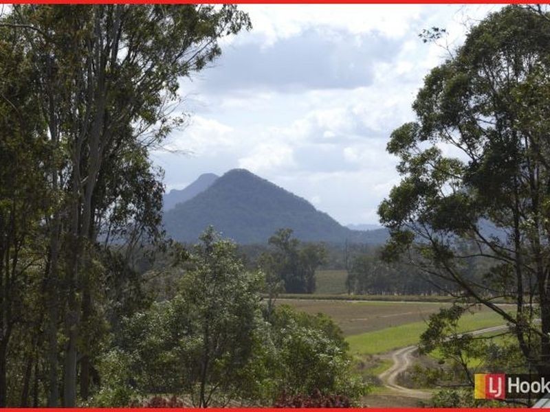 14 Levy Road, Elimbah QLD 4516