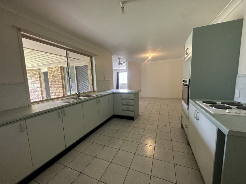 61 Crestridge Crescent, Morayfield QLD 4506