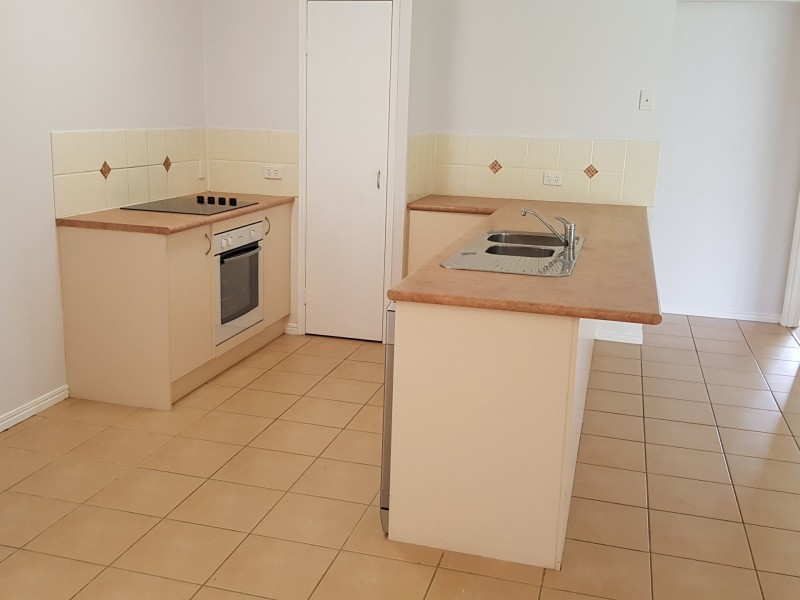 4 Dicarlo Drive, Morayfield QLD 4506