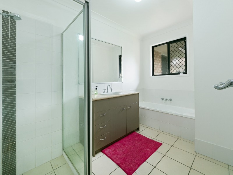 8 Nancybell Court, Bellmere QLD 4510