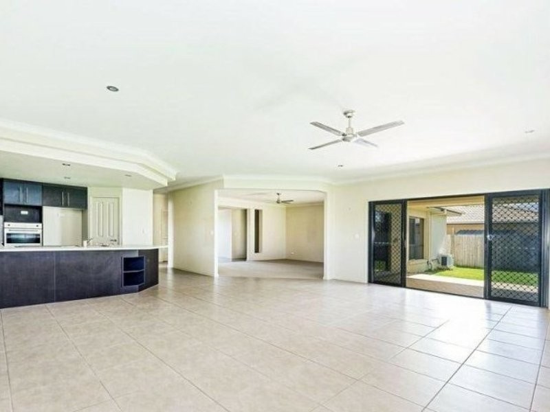 12 Reddy Drive, Caboolture QLD 4510
