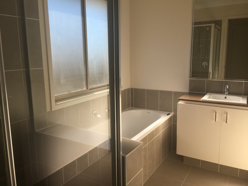 70 Meadowview Drive, Morayfield QLD 4506