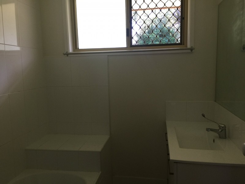 44 Crestwood Avenue, Morayfield QLD 4506