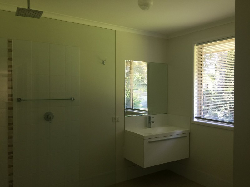 44 Crestwood Avenue, Morayfield QLD 4506