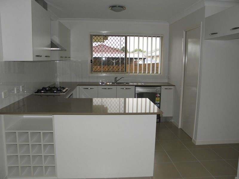 1/37 Koala Drive, Morayfield QLD 4506