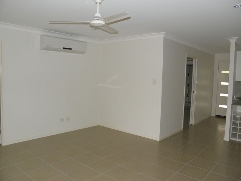 1/37 Koala Drive, Morayfield QLD 4506