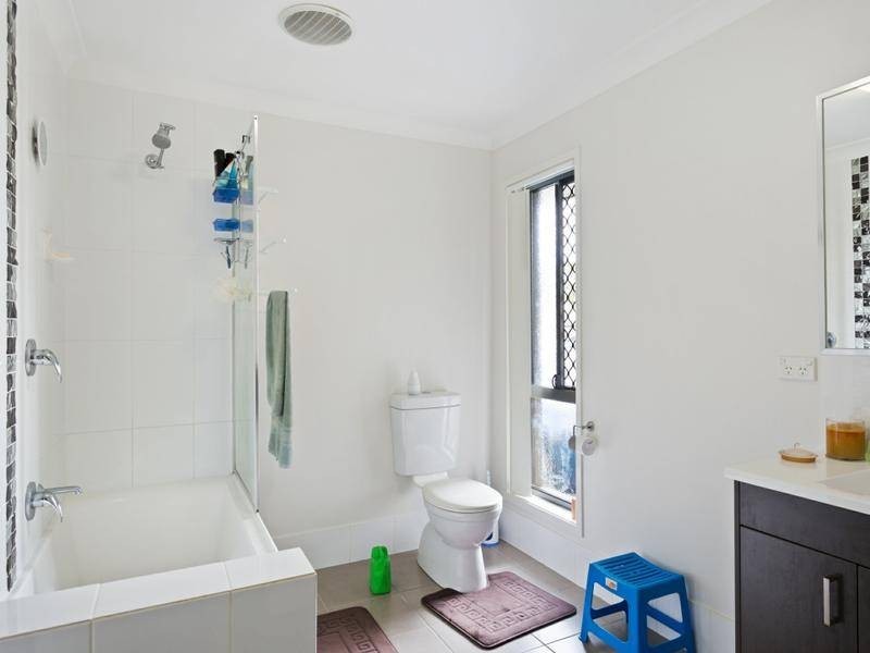 22 1/2 Lennon Boulevard, Narangba QLD 4504