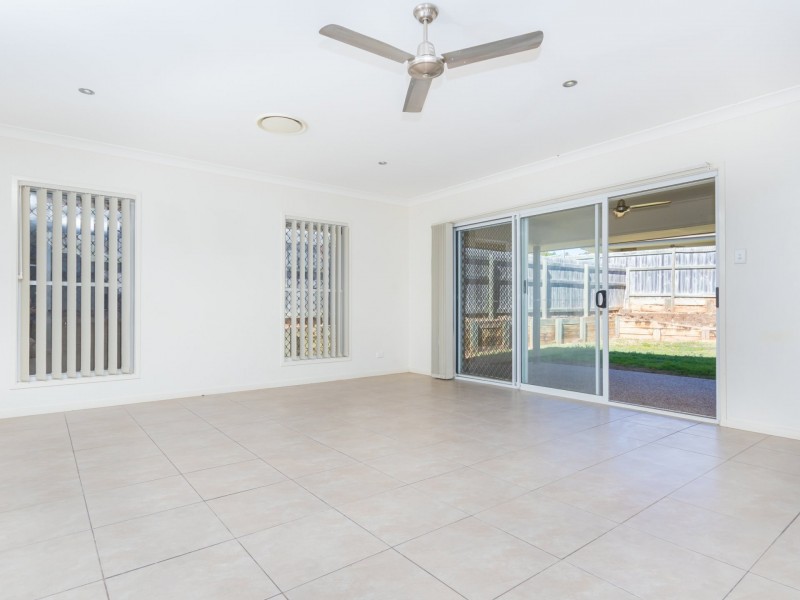 8 Silverbirch Court, Upper Caboolture QLD 4510