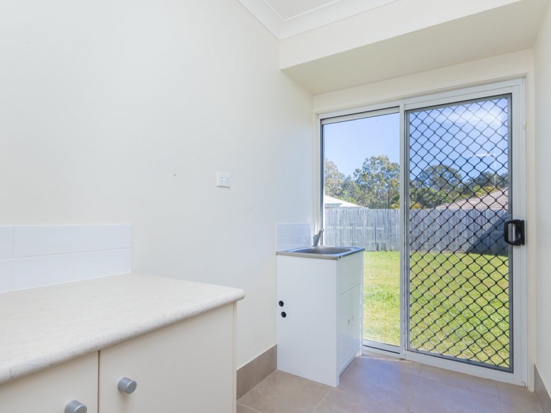 8 Silverbirch Court, Upper Caboolture QLD 4510