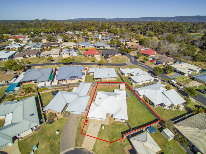 8 Silverbirch Court, Upper Caboolture QLD 4510
