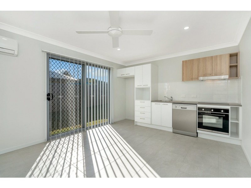 2/20 Sterling Road, Morayfield QLD 4506