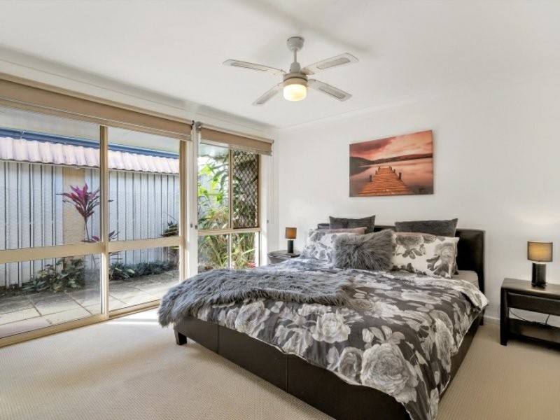 33 Endeavour Drive, Banksia Beach QLD 4507