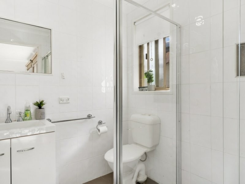 33 Endeavour Drive, Banksia Beach QLD 4507