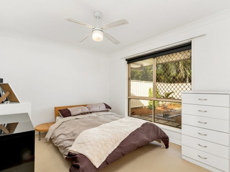 33 Endeavour Drive, Banksia Beach QLD 4507