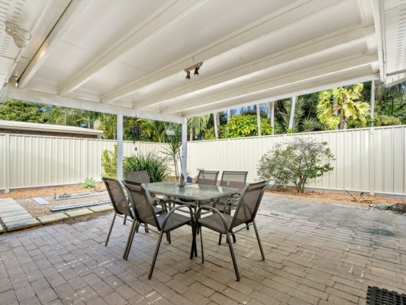 33 Endeavour Drive, Banksia Beach QLD 4507