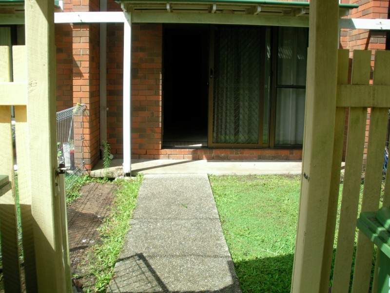 Unit 4/34 Mortimer Street, Caboolture QLD 4510