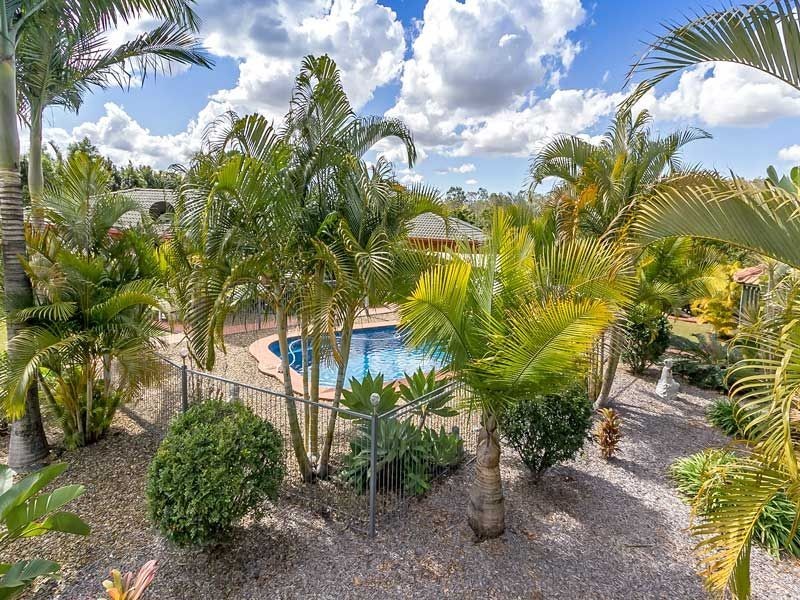 4 Yarrow Court, Upper Caboolture QLD 4510