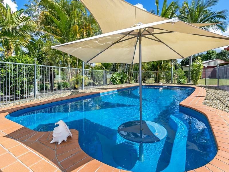 4 Yarrow Court, Upper Caboolture QLD 4510