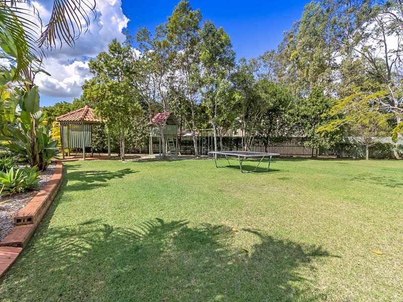 4 Yarrow Court, Upper Caboolture QLD 4510