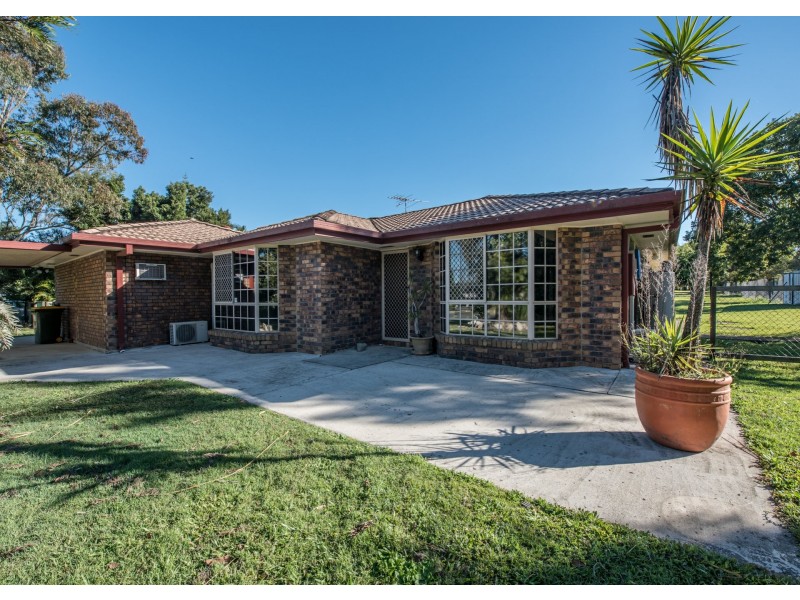 96-98 Golden Drive, Caboolture QLD 4510