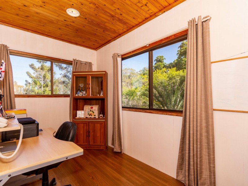 403 Villeneuve Road, Royston QLD 4515