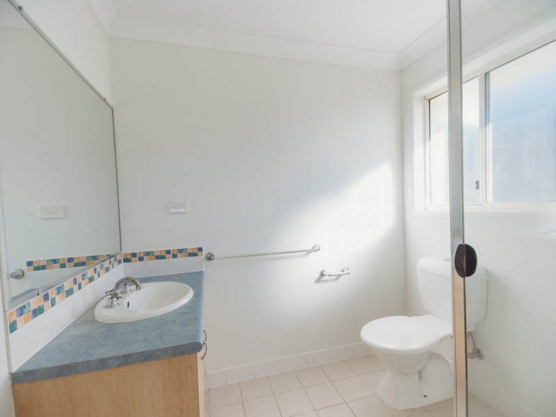 52 Corrimal Place, Sandstone Point QLD 4511