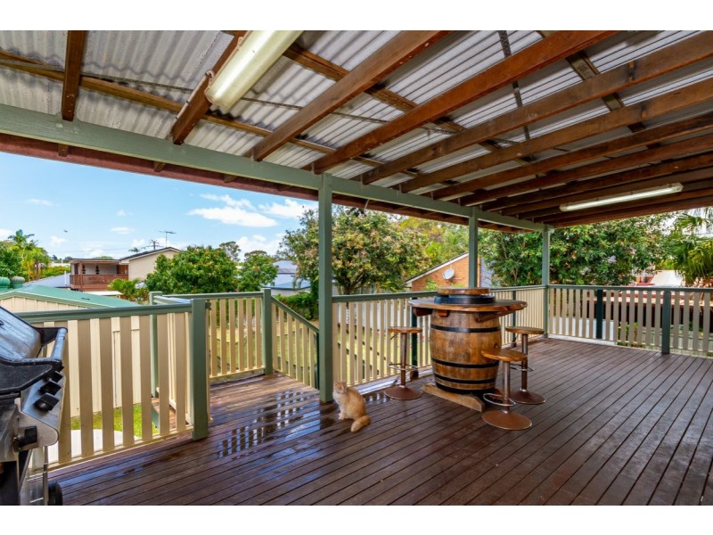 54 Benson Street, Scarborough QLD 4020
