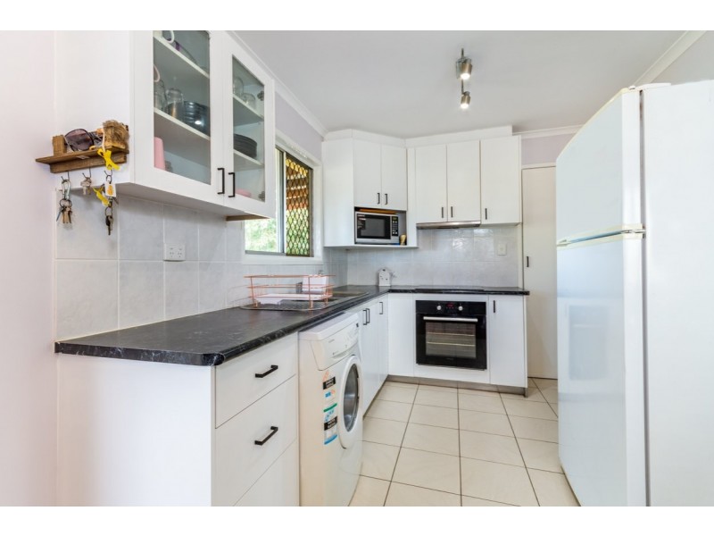 54 Benson Street, Scarborough QLD 4020