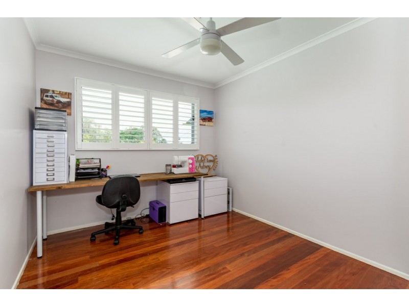 54 Benson Street, Scarborough QLD 4020