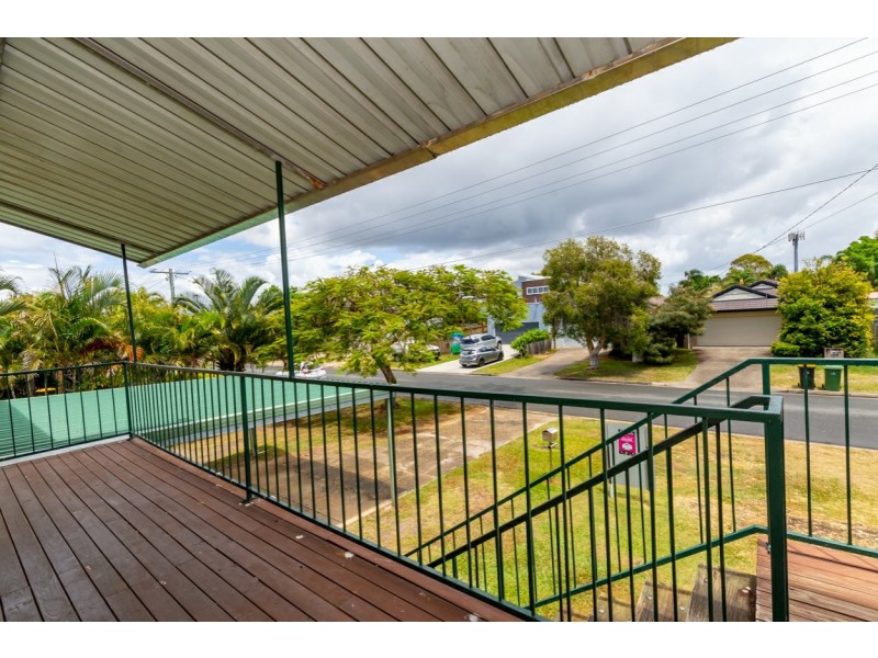 54 Benson Street, Scarborough QLD 4020