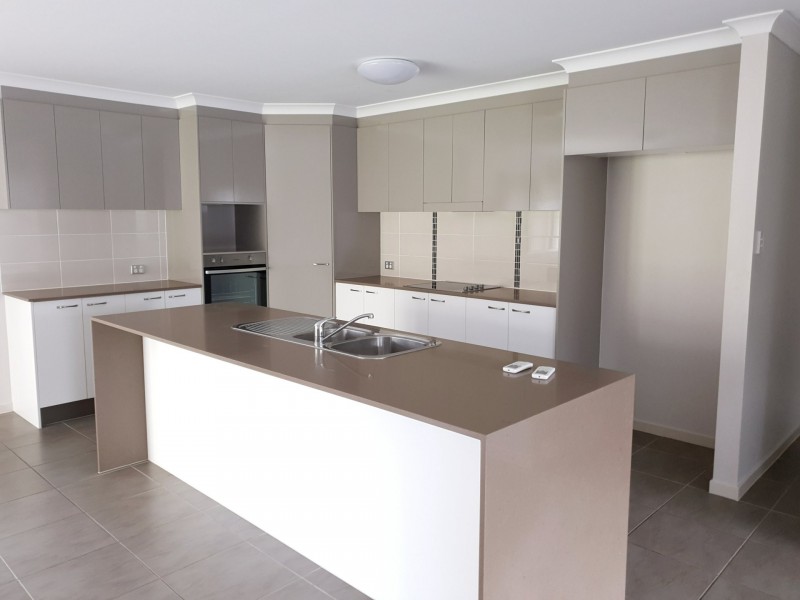 3 Premier Place, Narangba QLD 4504